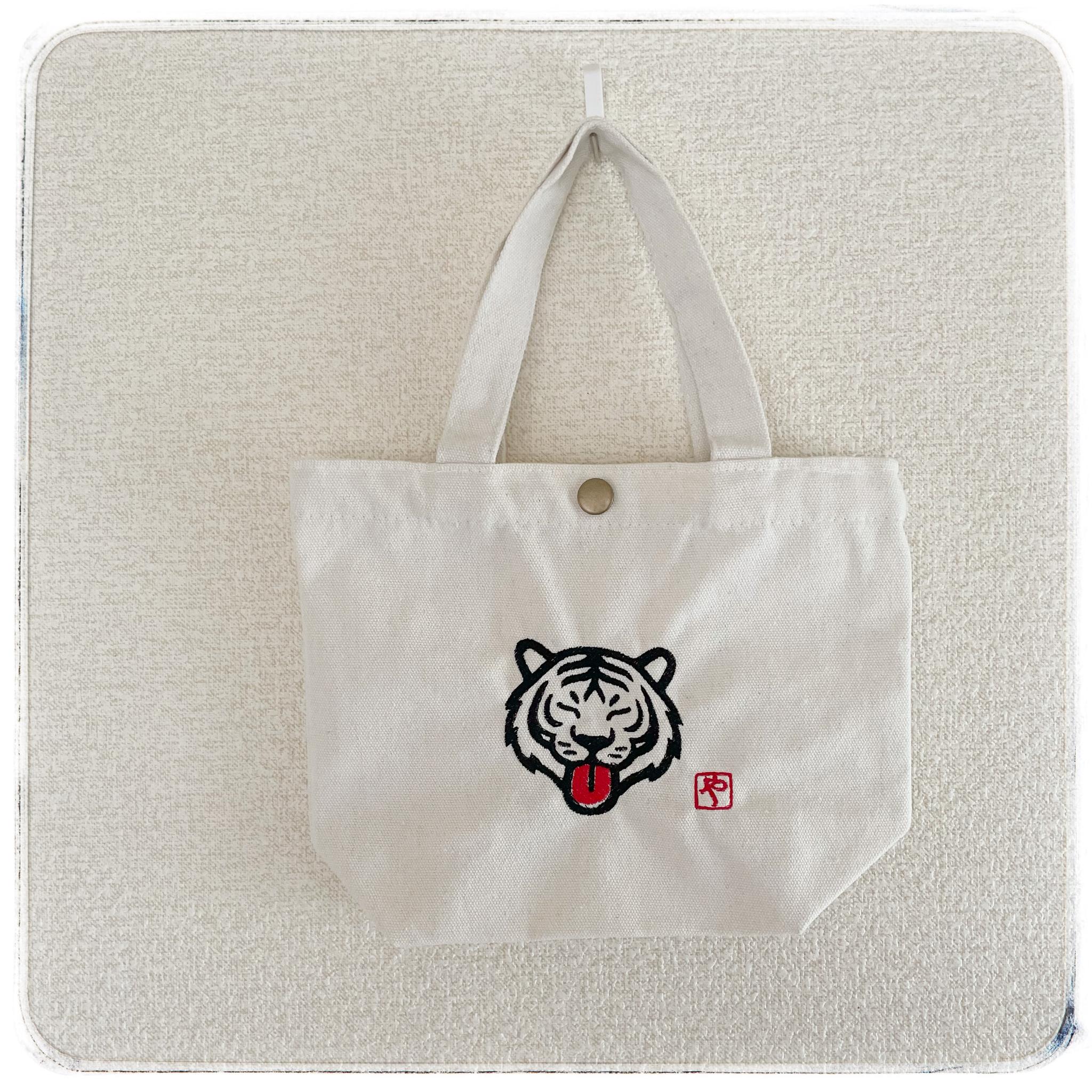 ホワイトタイガーのスナップミニトートバッグ