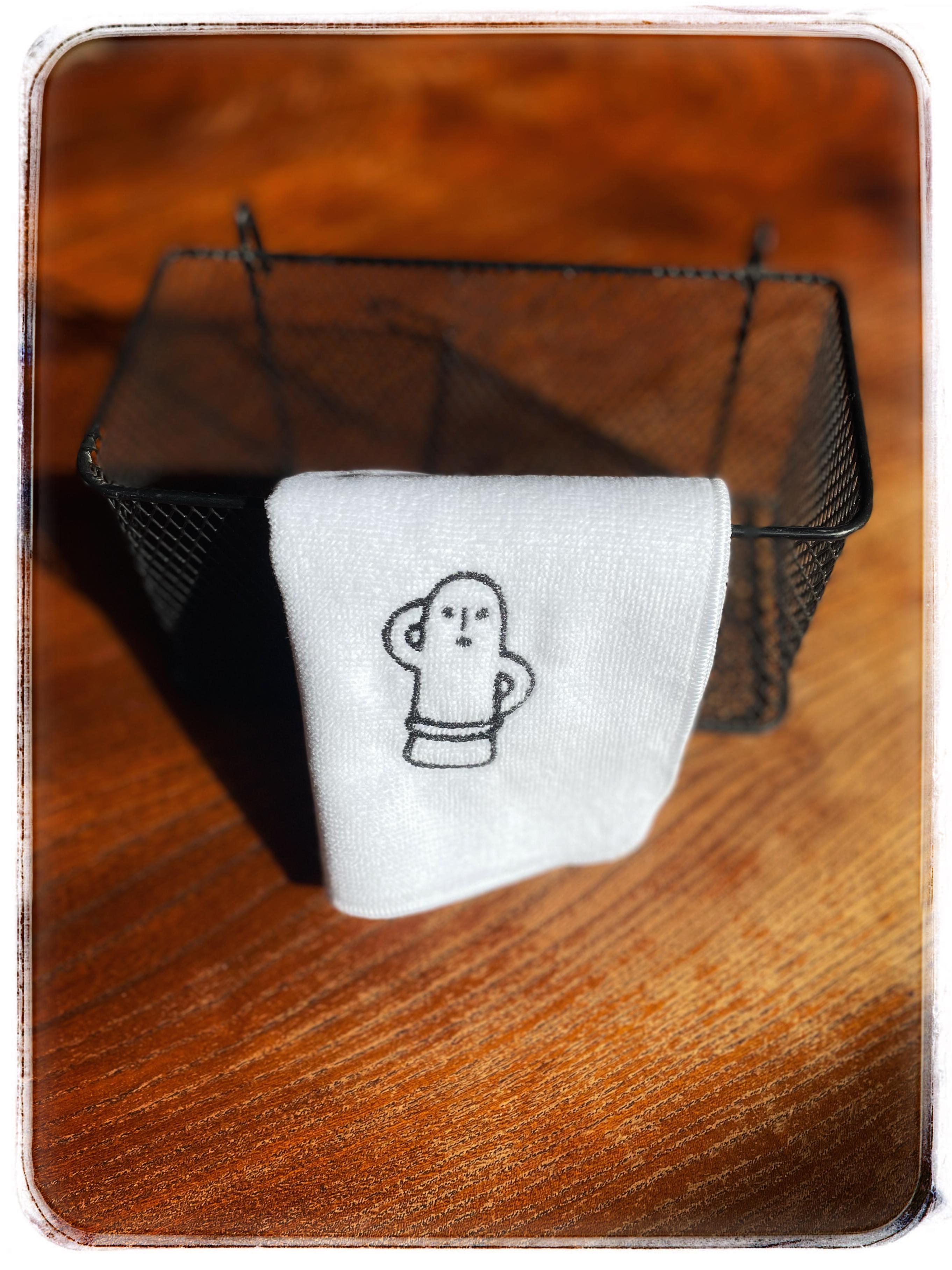 ハニワの小さなタオルハンカチ